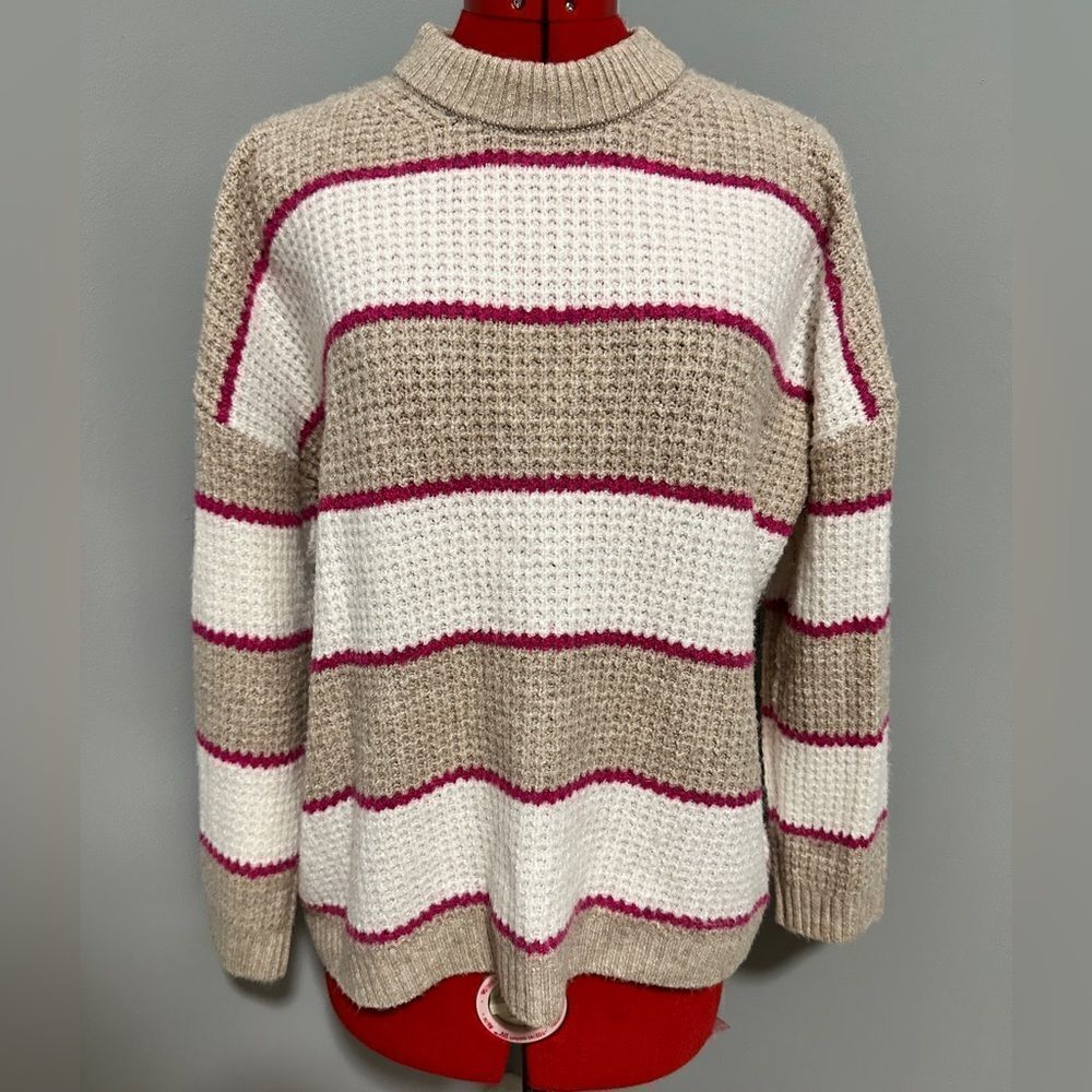 American eagle sweater. Size XS